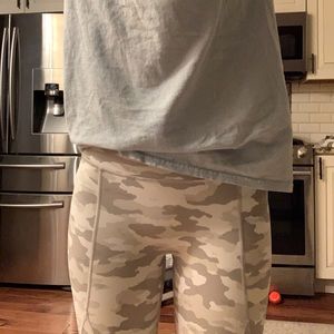 Aerie cool white camp leggings xs